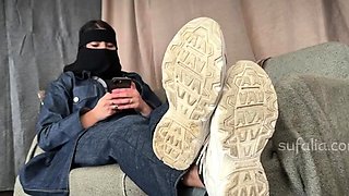 Sufalia Aya Foot Explore Busy Phone Worship Hd