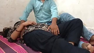 Desi Bhabhi Hot Bathroom Sex with Devar - Indian Aunty HD Virgin Teen