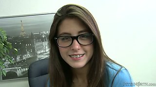 Nerdy sexy brunette girlie undresses and switches to suck strong cock