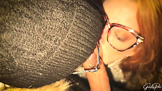 Naughty Snow Vlog: a Surprise Guest with a Real Craving for Cum