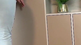 Pumped Blue Balls! She Completely Degrades His Genitals! - Dave Moon - Mia - Bbusting (ballbusting)