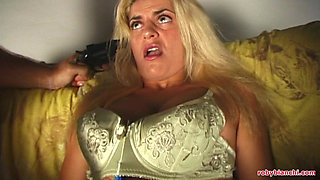 Young Fanny Gets Her Ass Pounded by 2 Cocks