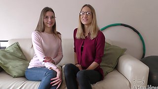 Teen Miss PussyCat in naughty action: Fingers sliding into tight pants