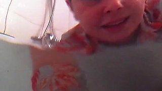 Breath Holding Underwater in Bathtub and Record with Waterproof Camera