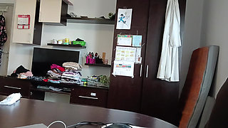 Amateur Woman Has Fun Trying on Clothes and Cutting Them