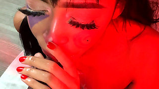 Jai Morae Gives up Her Throat