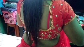 Sexy Hot Desi Village Aunty Bhabhi Web Cam Video Call With Strenger In Nude Show. Open Cloth Slowly