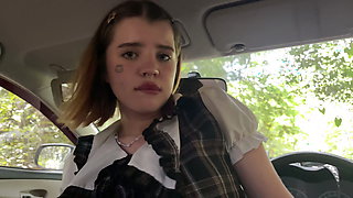 Petite student asked me for a ride so I fucked her in the car