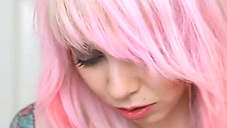 Minnie - I Can Go Out Like That