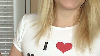 Skylar Madison - Handjob Ambush