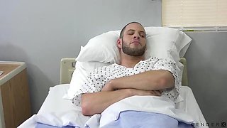 Uma Enfermeira Uma Injeção Gigante