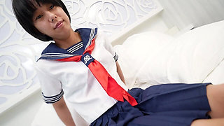 Hitomi Tamura Amateur Girl Who Serves in Uniform Vol 3