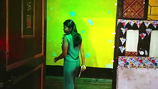 Chachi accidently sent nude pics to her bhatija, stepson ask her for fuck and she fucked by bhatija in HINDI Audio