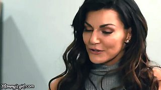 Blonde Stepdaughter Emma Hix Threesome with Stepmom - Pussy Licking & Big Tits