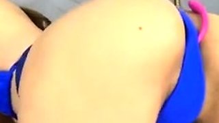 Sexy hottie Anetta Keys enjoys a solo toy masturbation
