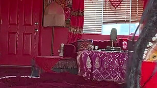Busty Goddss Jenevieve Hexxx Belly Dances and Shows Her Amazing Curves!