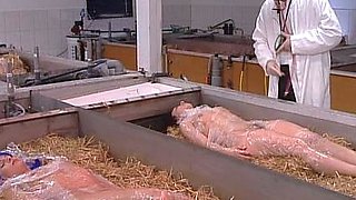 Steamy Hot Amateur Teen Threesome