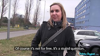Blondie Sucking And Fucks In Car 1 - Public Agent