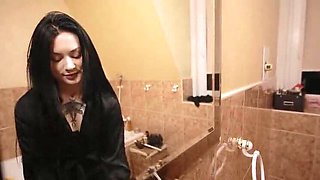 Polish Teen Facesitting Domination - Hardcore Pussy Eating & Orgasm!
