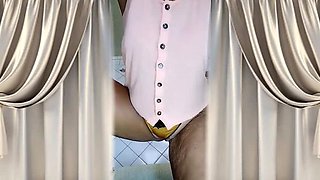Mature hotwife Lukerya shows off her huge ass in the kitchen