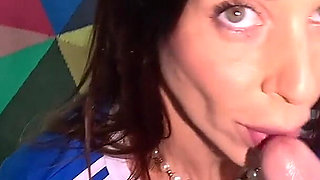 Fucking a Briazlian MILF in Brasil Anal!