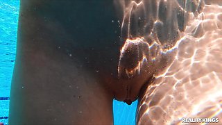 A Wet Wake-Up Call 1 - RK Prime