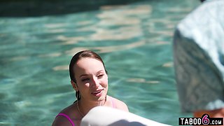 Pool service has latina MILF client