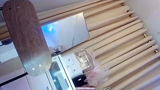 Beautiful brunette with big boobs jerk off instrucions
