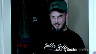 Hairy Pussy with Bondage Fetish