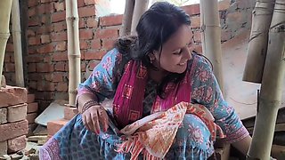 Women Labour Fuck With Labour Contractor