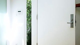 Beauty Amateur Redhead Teen make Perfect Blowjob