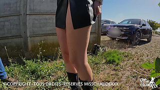 A Slut Whose Car Has Broken Down Gets Bruta Fucked by a Stranger Who Stops to Help Her.