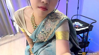 Indian Bhabhi huge Squirting while getting Tattoo