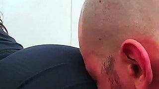 Veronica Lins Teaches Her Slave a Stinky Lesson Full HD