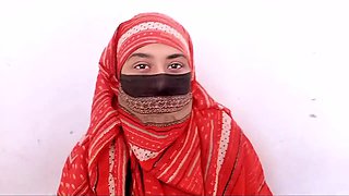 Beautiful Desi Bhabhi fucks her brother-in-law in front of her Husband's photo