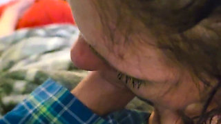 She Sucks Until Her Jaw Hurt!