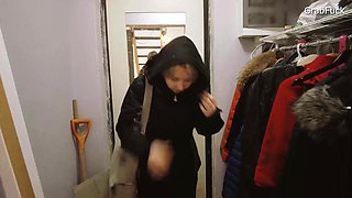 Russian Amateur Tease Ignites Raw Passion In Hardcore Heat