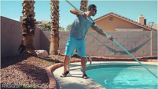 Fit Kitty, Brock Cooper And Sarah Jessie - Big Tit Bikini Babes Fuck The Pool Boy