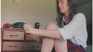 Fresh from the shower, schoolgirl teases her body before school