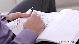 Charlotte Sins Progresses In Her Approach Sesh