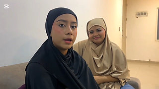 My Stepbrother's Visit Ends up Putting Inexperienced Muslim Women to Suck Cock Part 1