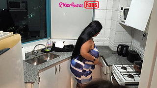 Video for Fans, the Secrets of a Stepmother in the Kitchen