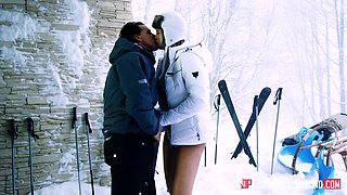 Outdoor Sporty Seduction with Tony De Sergio