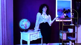 Savvy Star Vampire Teacher The Seduction