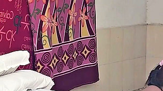 Desi Hot Sexy Bhabhisex with Nokar