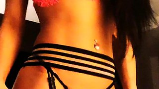 Big Boobs LauraHaze Doing Masturbation Slutcamzz