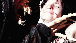 Horror Porn 54 Wraith's Play