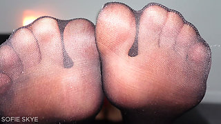 Stinky Ass Pussy and Nylon Feet to Make You Cum - Sofie Skye