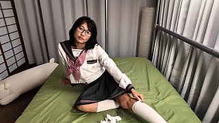 Japanese model sucks off older photographer for free photos