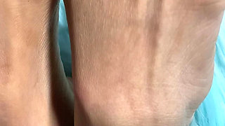 Melove Sexy Long Toes in Different Colors Nail Polish